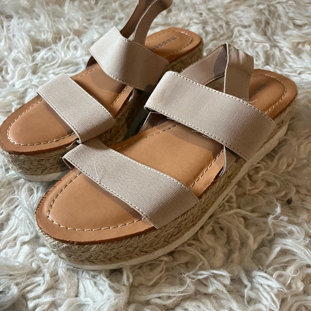 Pink summer wedges
